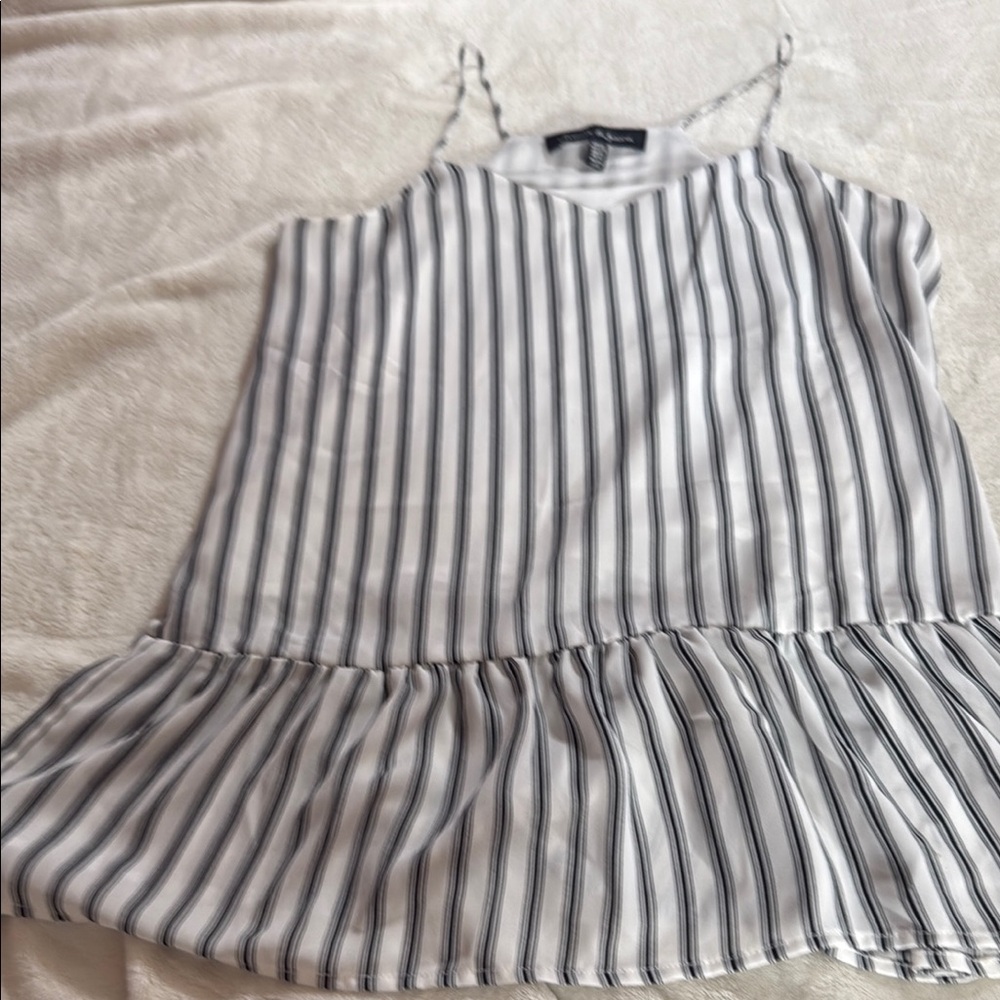 Ruffled White and Gray Sleeveless Camisole